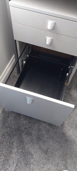 Mobile - 3 Drawers Carousel 3