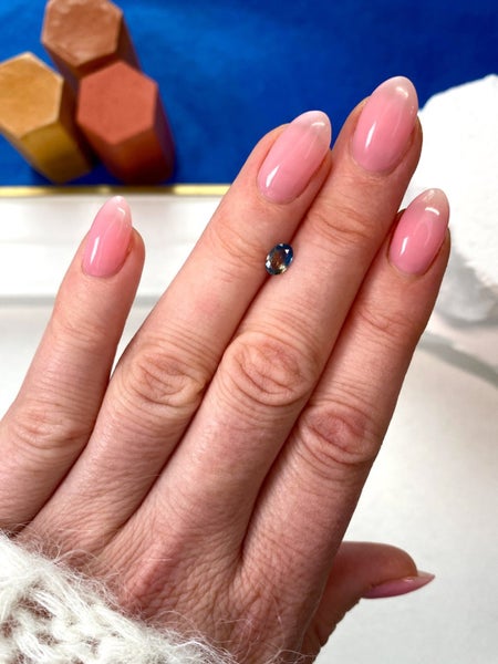 $1 RES ~ $1670 Buy Now * 0.56ct Bi-Colour Sapphire Carousel 2