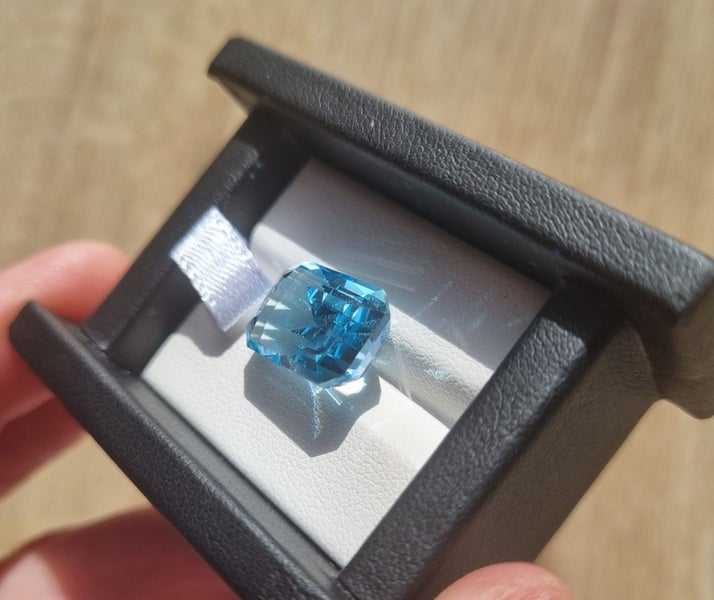 23.18 CT total. Stunning Natural Swiss Blue Topaz (Pair) Carousel 2
