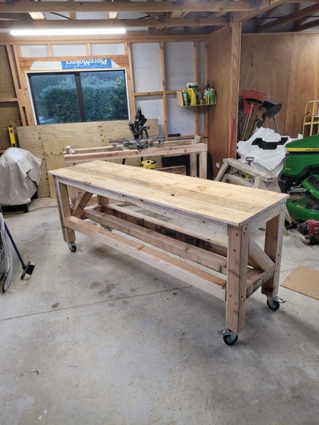 Solid tables, bar leaners, work benches63811214612483113