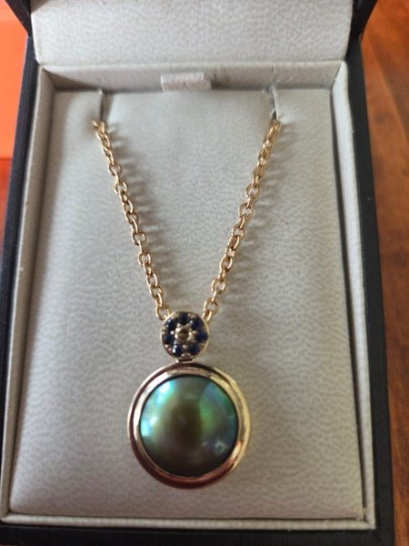 Jewel of the Sea pendant Carousel 1