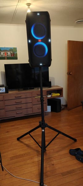 JBL Party Box 310 with Stand.63618801427970111