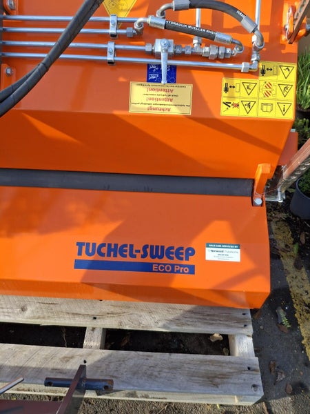 Tuchel Eco pro 1.8 industrial vacuum sweeper Carousel 4
