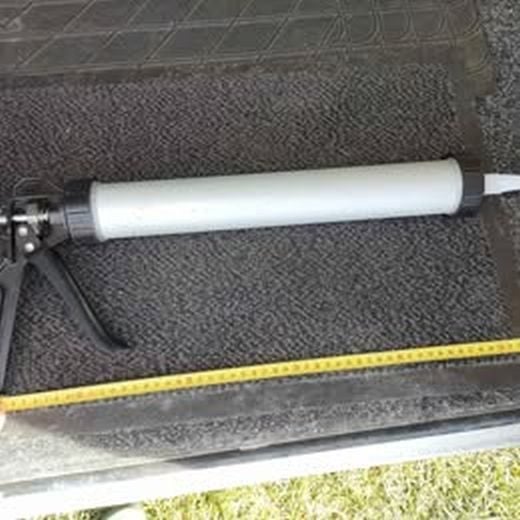 Caulking Gun Pro Carousel 1