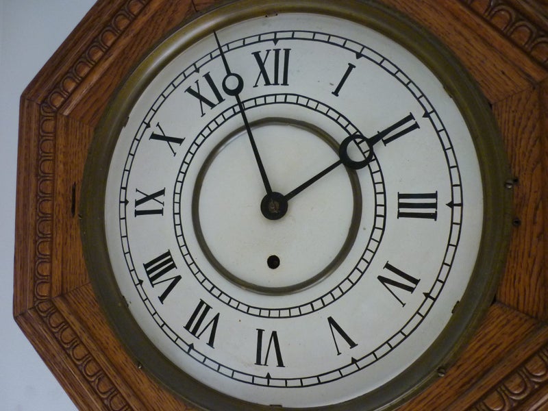 ANSONIA ? LARGE OAK WALL CLOCK C1900. Carousel 6