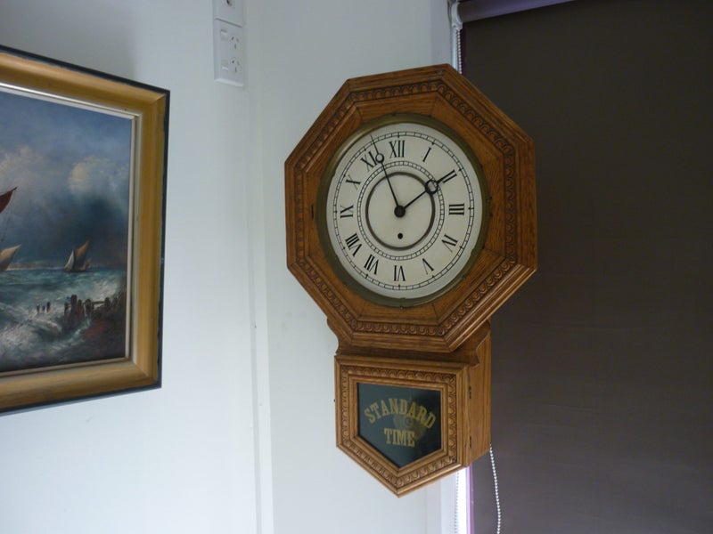 ANSONIA ? LARGE OAK WALL CLOCK C1900. Carousel 1
