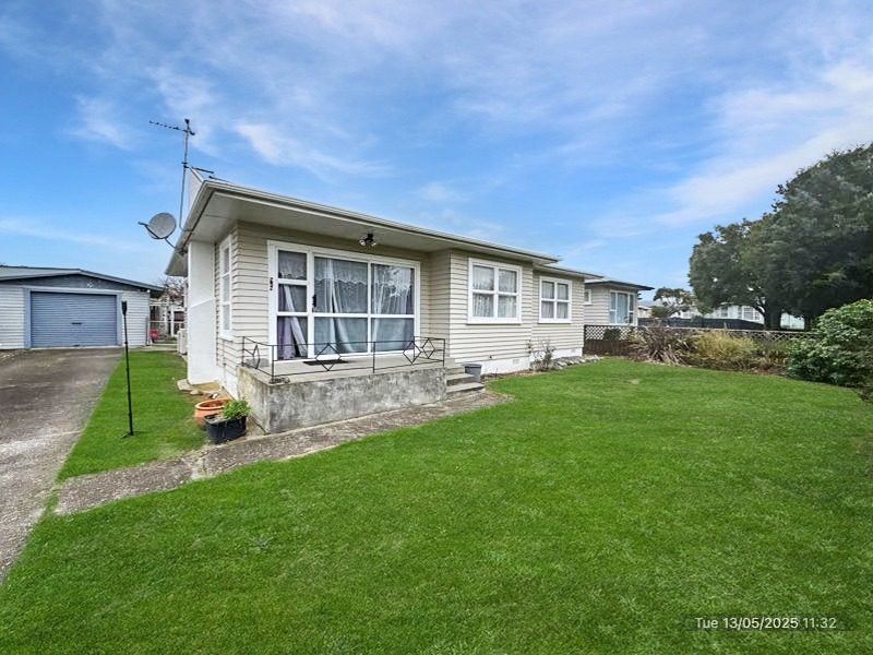 Image 1 of 10