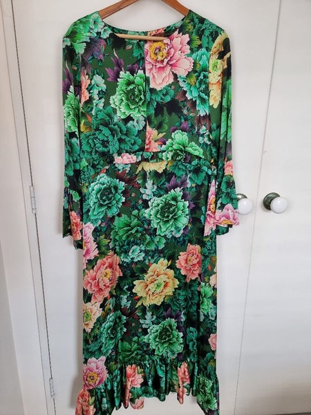 Gorgeous Silk Dress636174743767061118