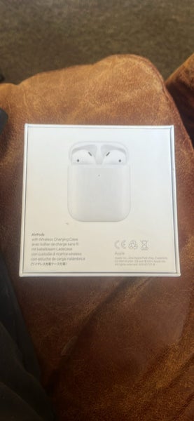 Airpods63617475884546111