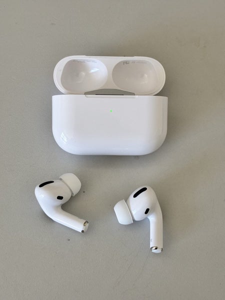Apple AirPod Pros63617475898241113