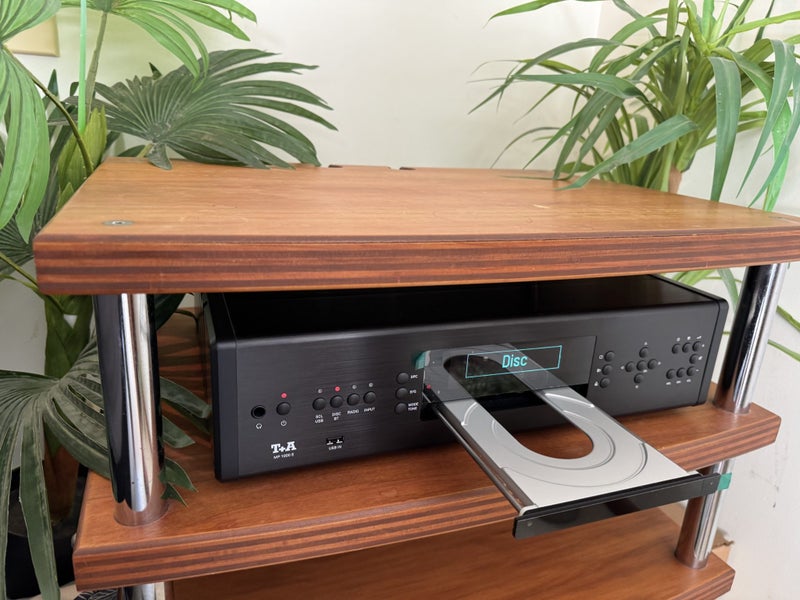 \\\ T+A MP1000E Multi-Source Streamer ///64254129348099111