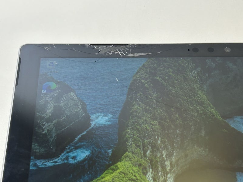 Microsoft Surface Pro 7 (insurance salvage) Carousel 2