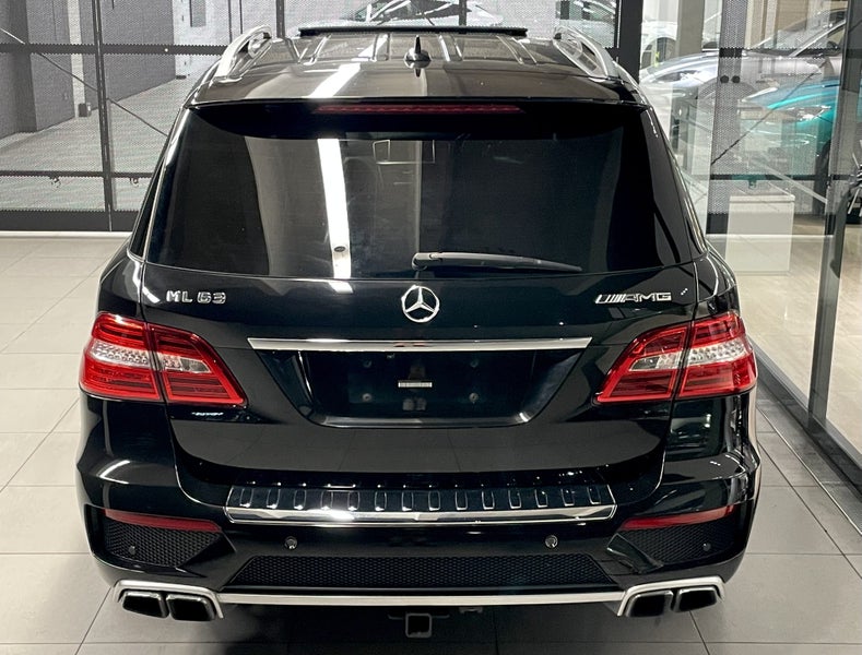 2012 Mercedes-Benz ML 63 Biturbo V8 AMG63613532272258114