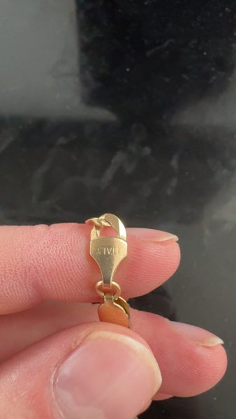 9ct Gold chain full sovereign pendant combo Carousel 6
