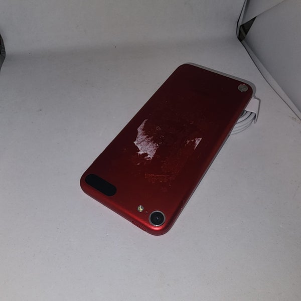 Apple iPod Touch 32GB 5th Gen Carousel 3