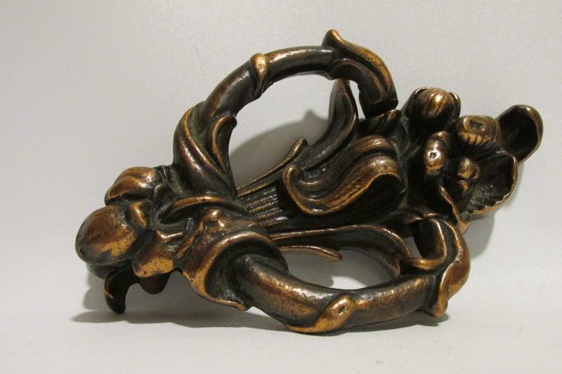 VINTAGE MASSIVE COPPER DOOR KNOCKER Carousel 4