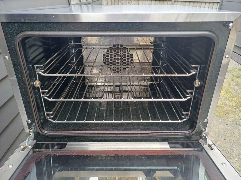 Moffat commercial e22m3 oven Carousel 2