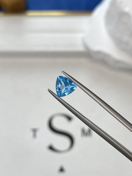 $1 RES ~ $1020 Buy Now * 4.27ct Swiss Topaz Pair Carousel 4