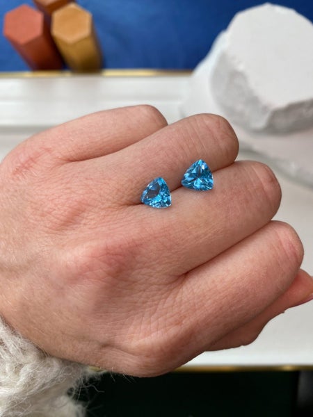 $1 RES ~ $1020 Buy Now * 4.27ct Swiss Topaz Pair Carousel 2