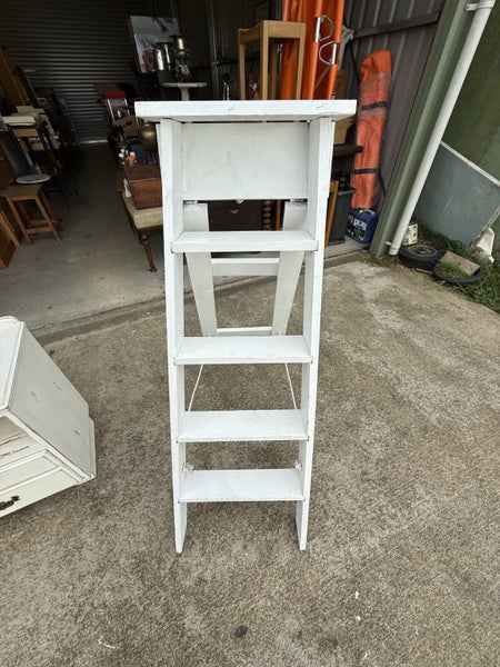 Vintage Painted White Wooden Ladder Carousel 1