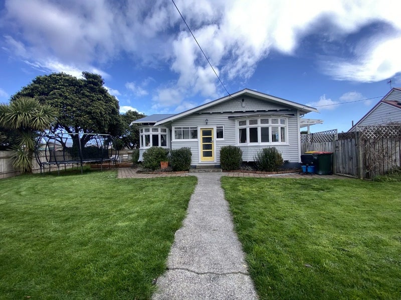 Image 1 of 20