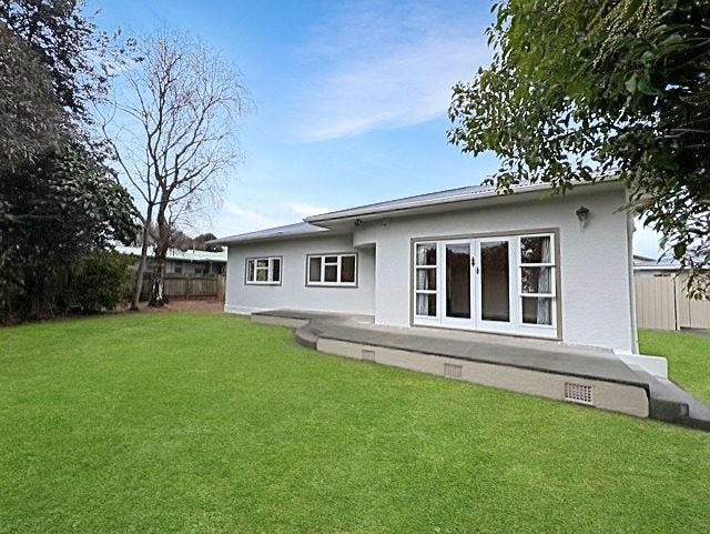 Image 1 of 9