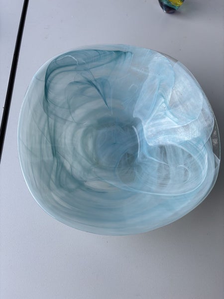 Lot of 4 Art Glass Pieces Bowl Perfume Bottle Bird & Sculpture (CL867) Carousel 2