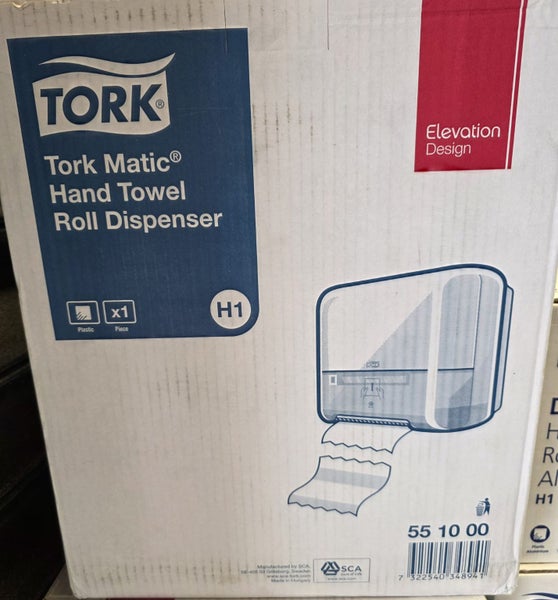 Tork Matic® Hand Towel Roll Dispenser White 551000 Carousel 2