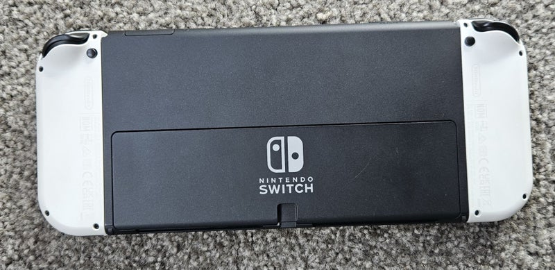 Nintendo Switch OLED White Console Carousel 4
