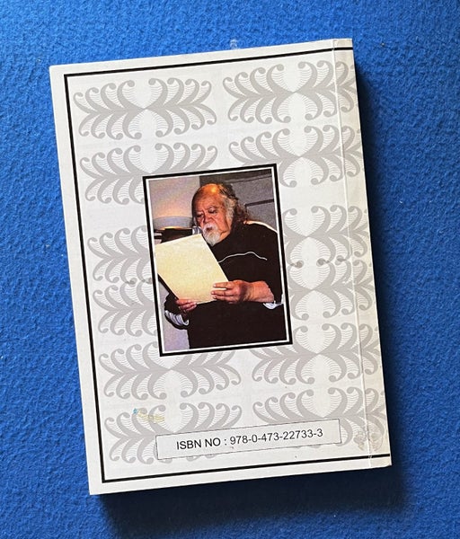 The Road To Tikapa - Collected Poems Of Eru Potaka-Dewes Carousel 6