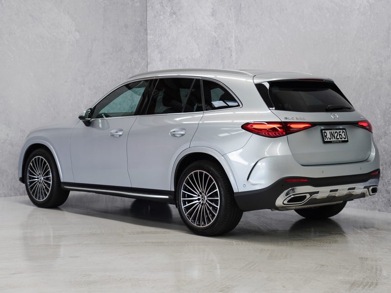 2025 Mercedes-Benz GLC 300 AMG Line63613533384706111