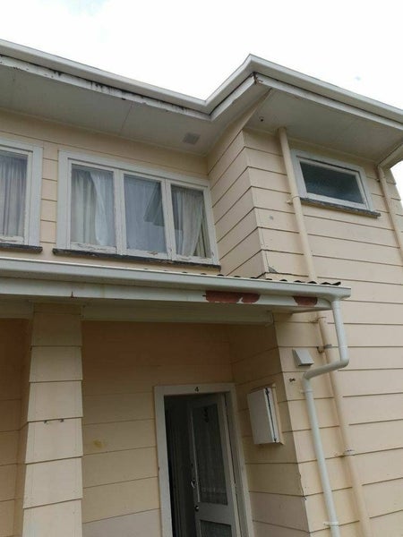 Image 1 of 8