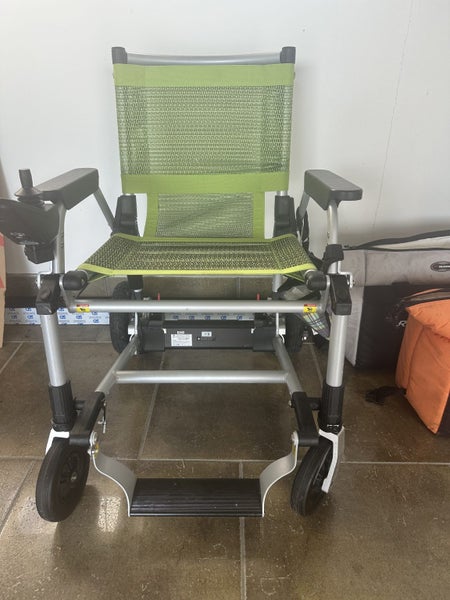 ELECTRIC WHEELCHAIR BRAND MOVING STAR Carousel 19