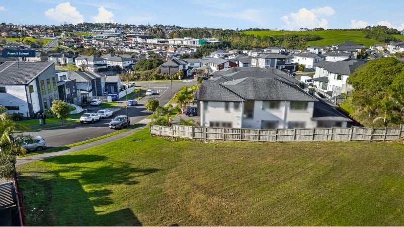 Rare North Shore residential blank canvas x263621703319683114