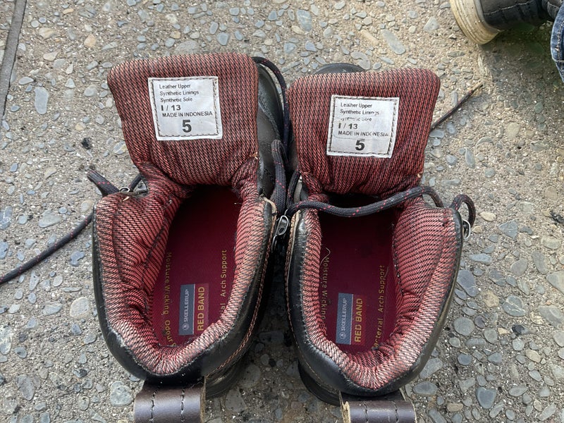 Red Band Leather boots size 563617617546882111