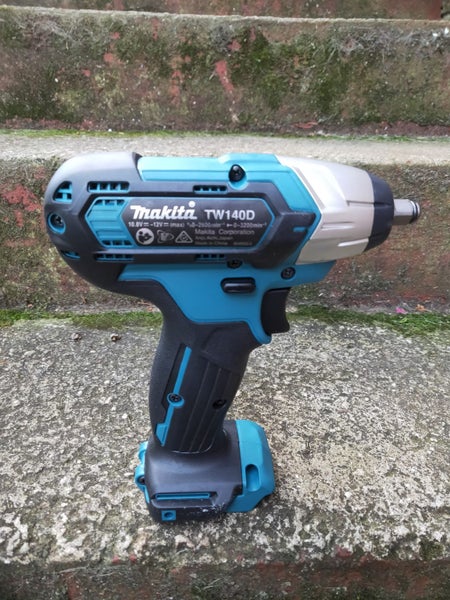 Makita TW140DZ 12Vmax CXT ?" (9.5mm) Impact Wrench Skin Only Carousel 2