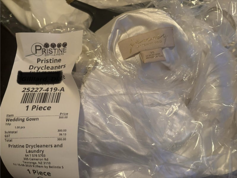 Astra wedding dress63617618386817114