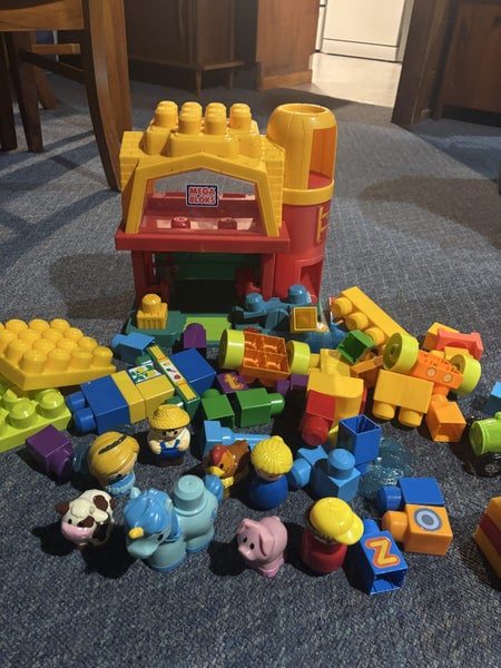 Mega blocks Carousel 1