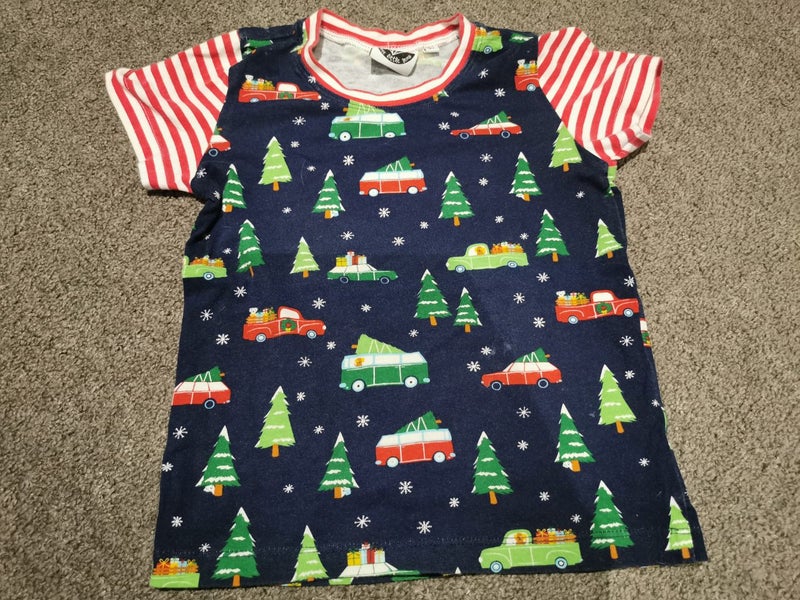 Short sleeve Christmas top - size 5 Carousel 1
