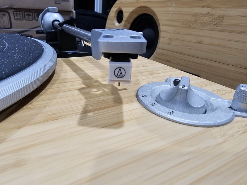Marley Turntable and Speaker Carousel 2