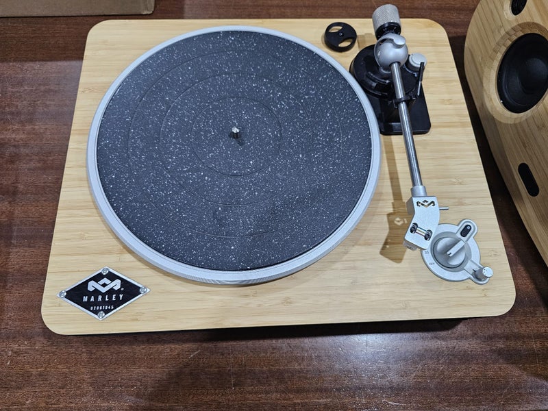 Marley Turntable and Speaker Carousel 1