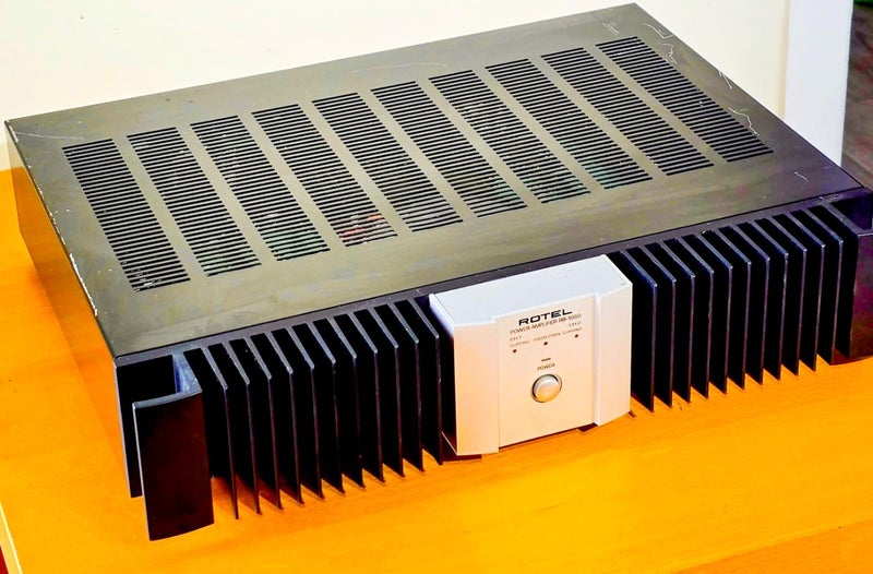 Rotel RB-1050 Power Amplifier – $63063907059855361112