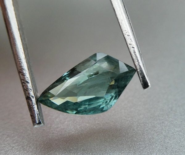 $1RE 2.17CT Buy Now $2500 SPLENDID FANCY CUT 100% NATURAL GREENISH BLUE SAPPHIRE Carousel 2