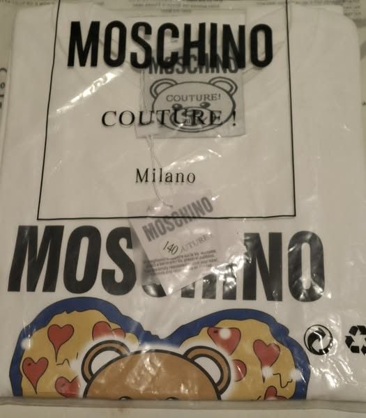 $1R: Moschino Style designer T-Shirt – Bear Graphic – Size 140- KIDS Carousel 4