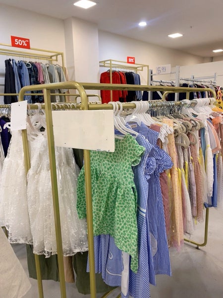 3000 pieces of womens clothing63617624883969114