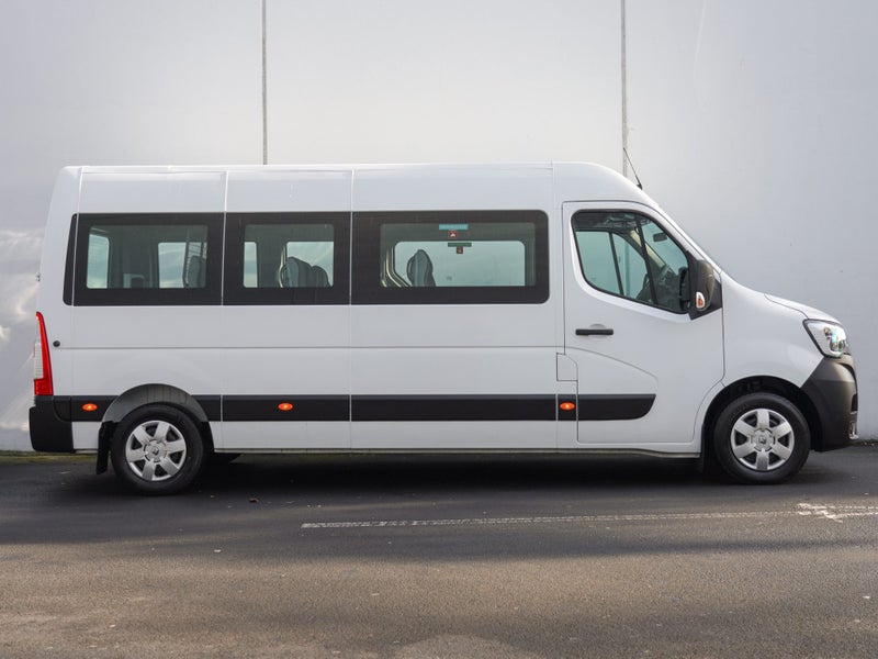 2022 Renault Master Minibus 2.3DT Van63613535273347112