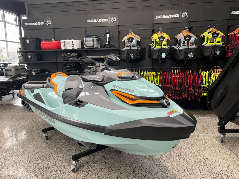 2024 SeaDoo Wake Pro 23063613535346819113