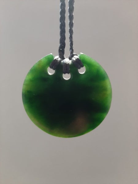 Kawakawa Jade Disc Carousel 1