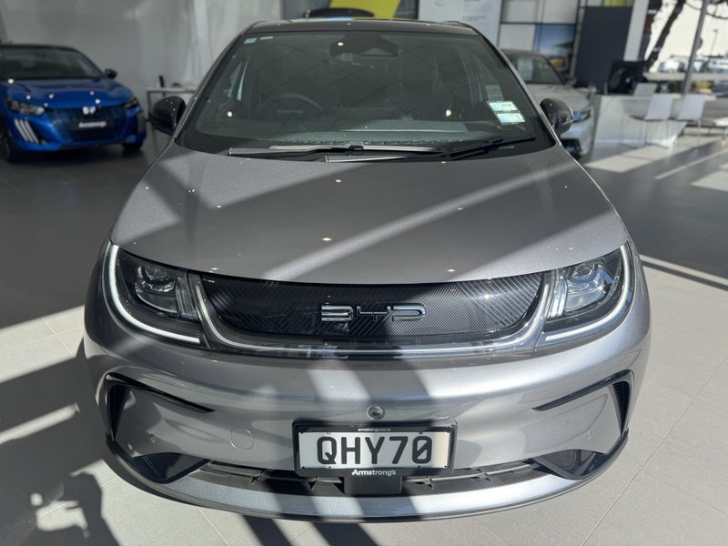 2023 BYD Dolphin Standard Range 45Kwh63613535486850114