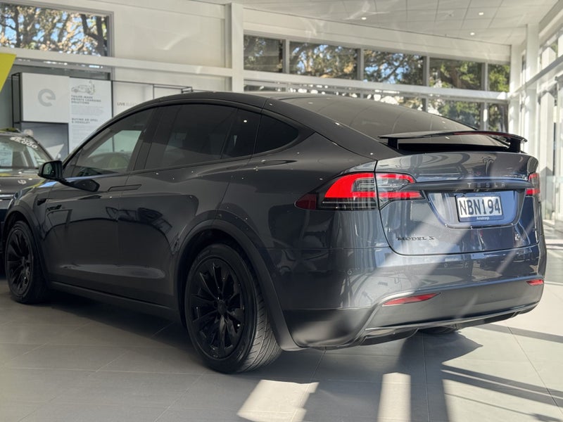 2017 Tesla Model X 90D63613535641601112